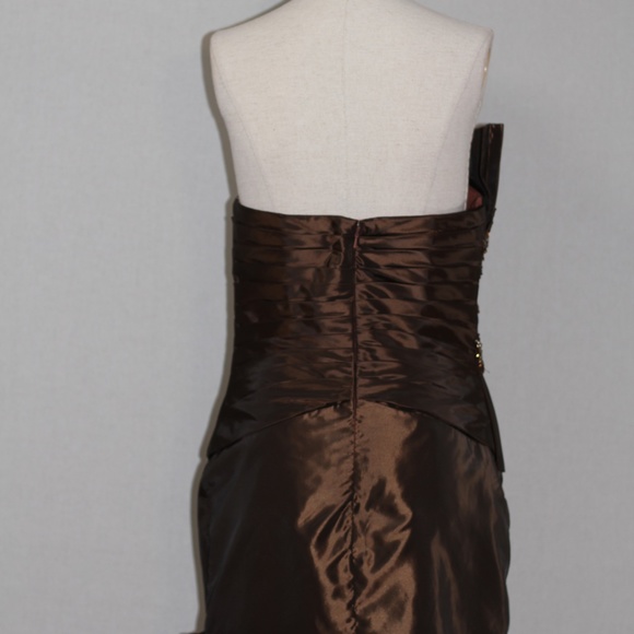 Tony Bowls Brown &  Gold Gown - Picture 8 of 9